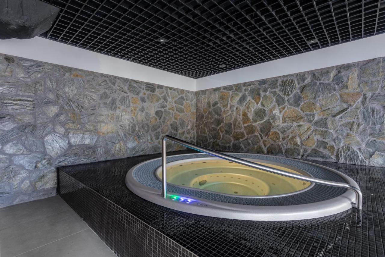 Apartment Park C5-z Dostepem Do Basenu, Sauny, Jacuzzi, Silowni *